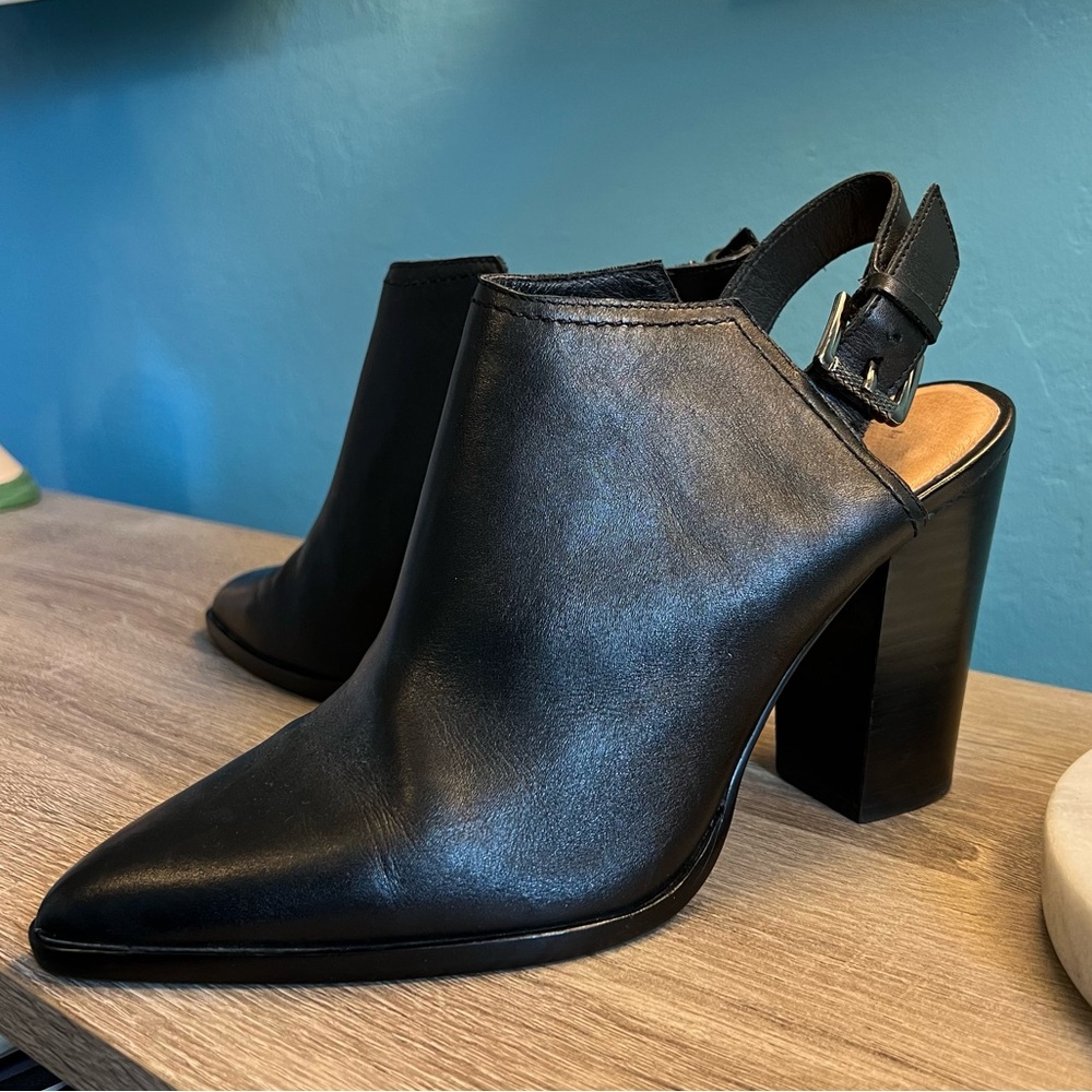 Near new condition. Halogen genuine leather sling back bootie. 4” heel.
